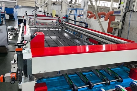 Machine de sérigraphie automatique pour verre automobile