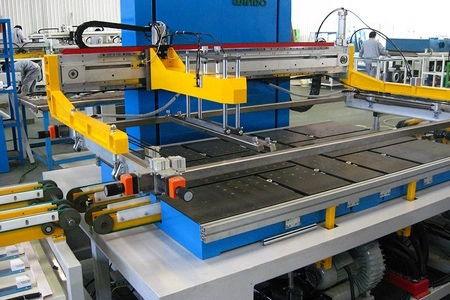 Machine automatique de sérigraphie pour verre d’électroménager