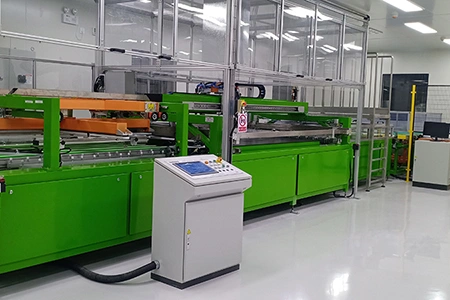 Machine automatique de sérigraphie pour verre solaire